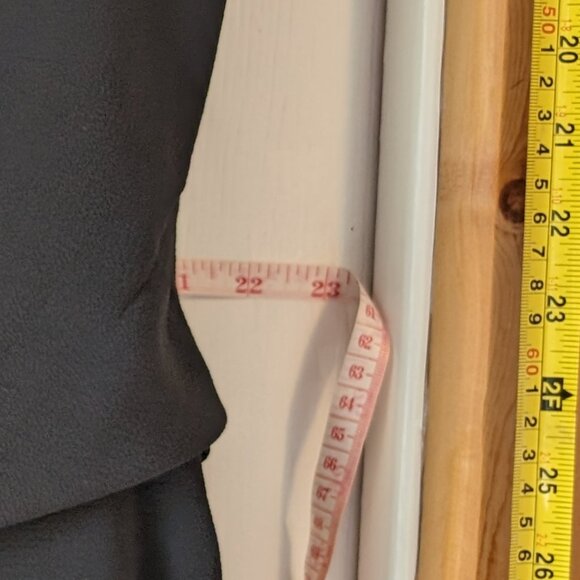 The LBD with Gold Zipper detail 12/14 - Picture 6 of 9